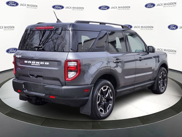 Used 2021 Ford Bronco Sport Outer Banks image 5