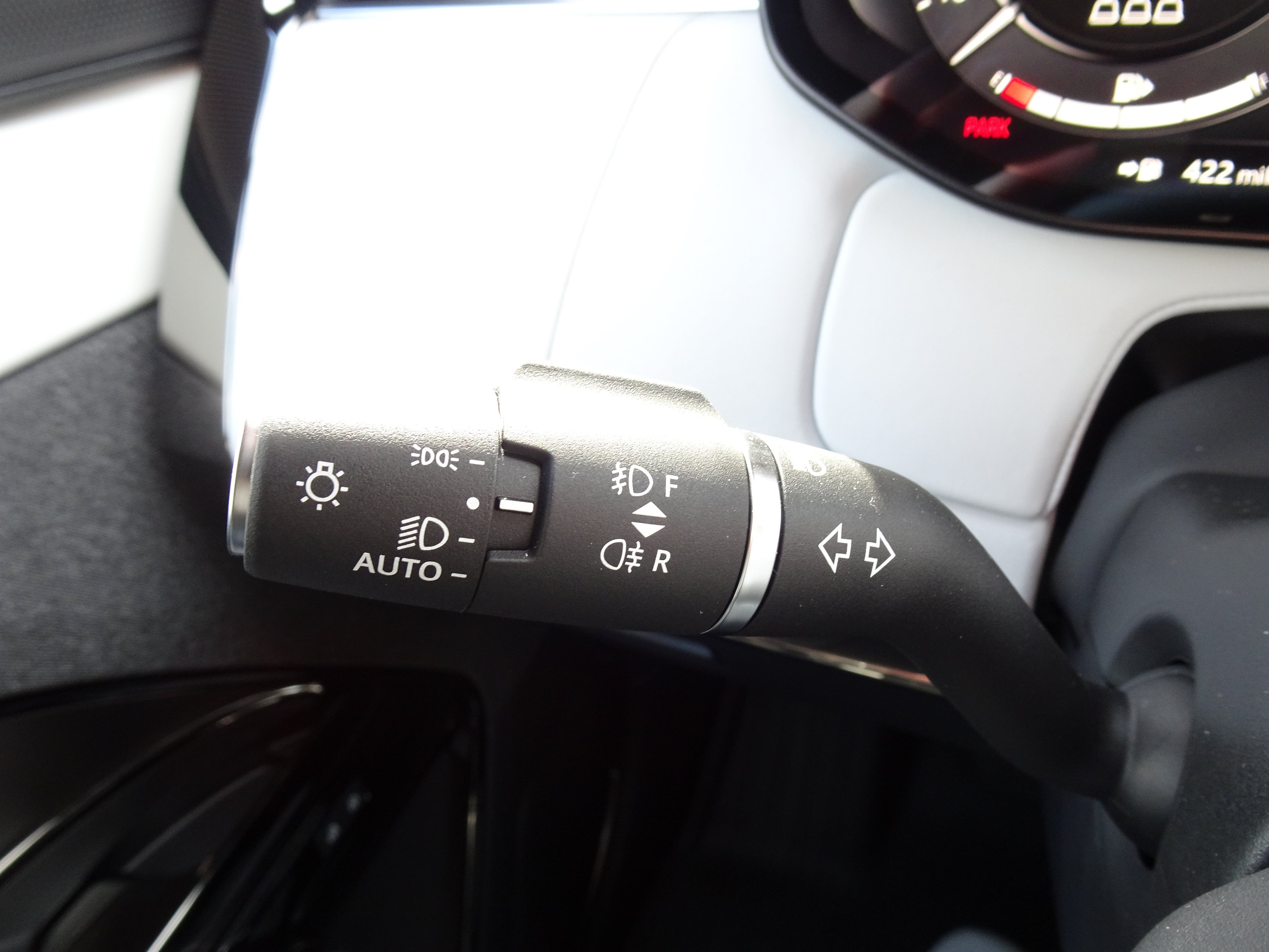 Certified 2026 Land Rover Range Rover Sport SE AWD/4WD image 26