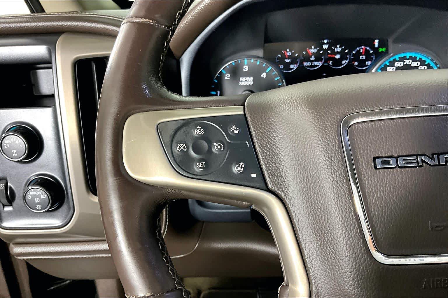 Used 2017 GMC Sierra 1500 Denali AWD/4WD image 23
