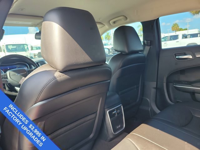 Used 2021 Chrysler 300 Touring L RWD image 15