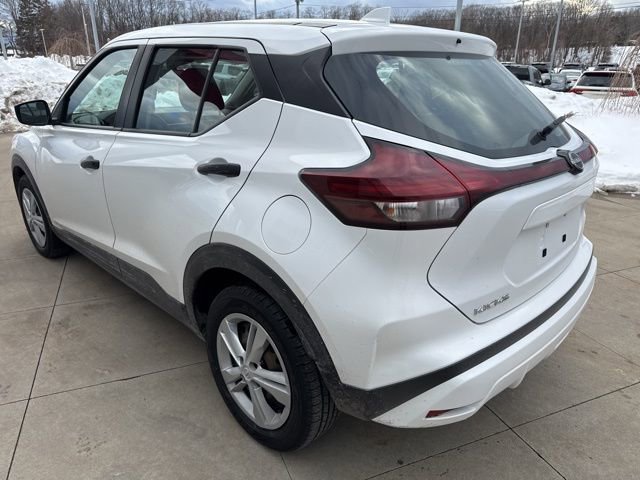 Used 2022 Nissan Kicks S image 5