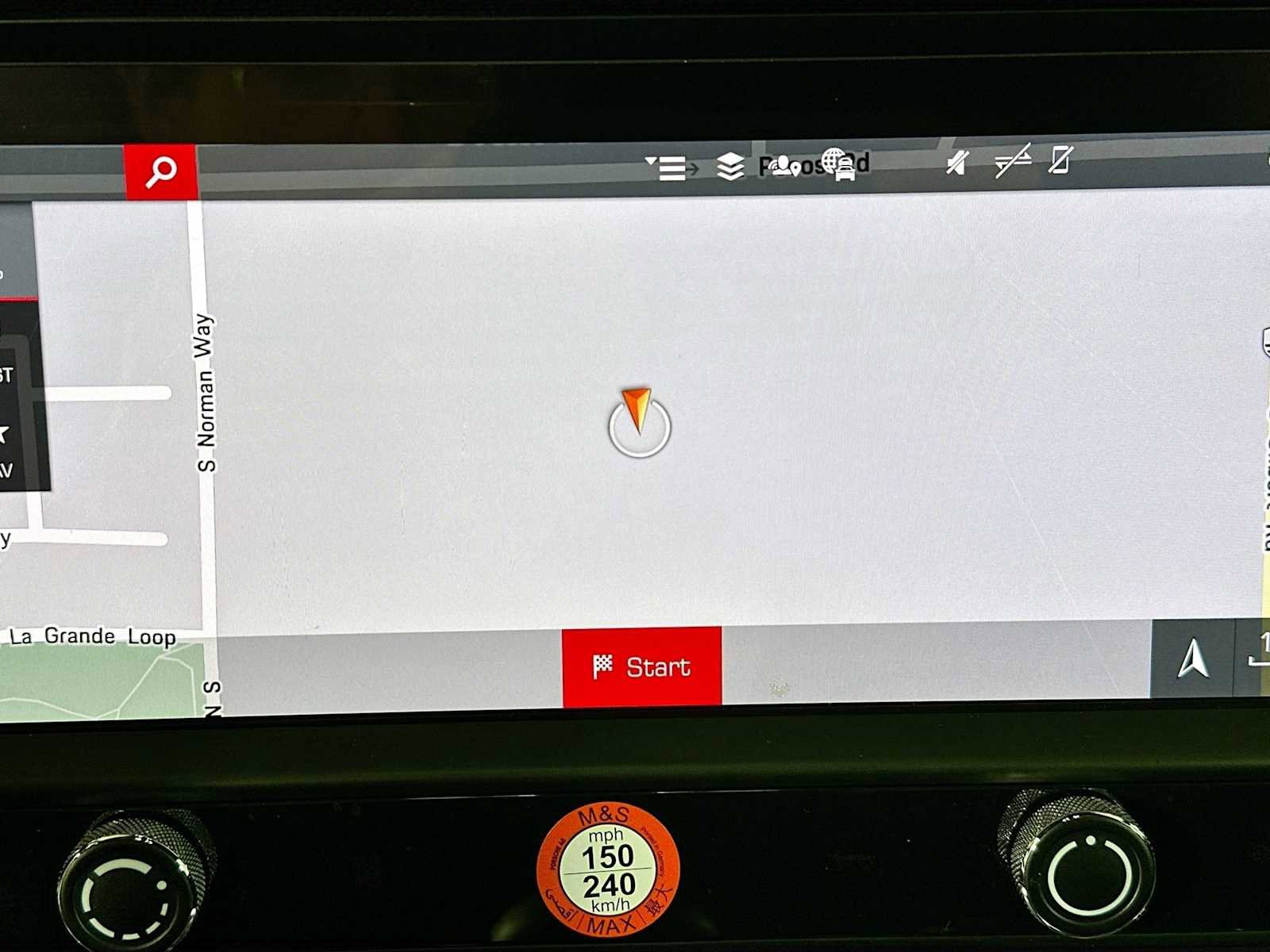 Used 2024 Porsche Macan image 16