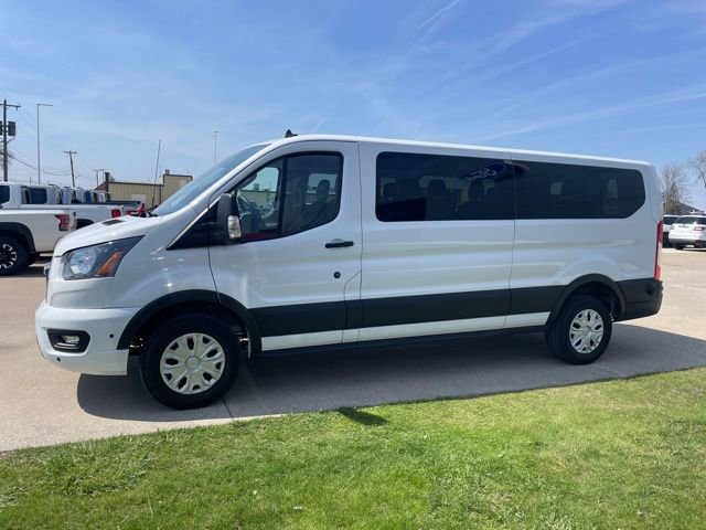 Used 2024 Ford Transit 350 XLT image 9