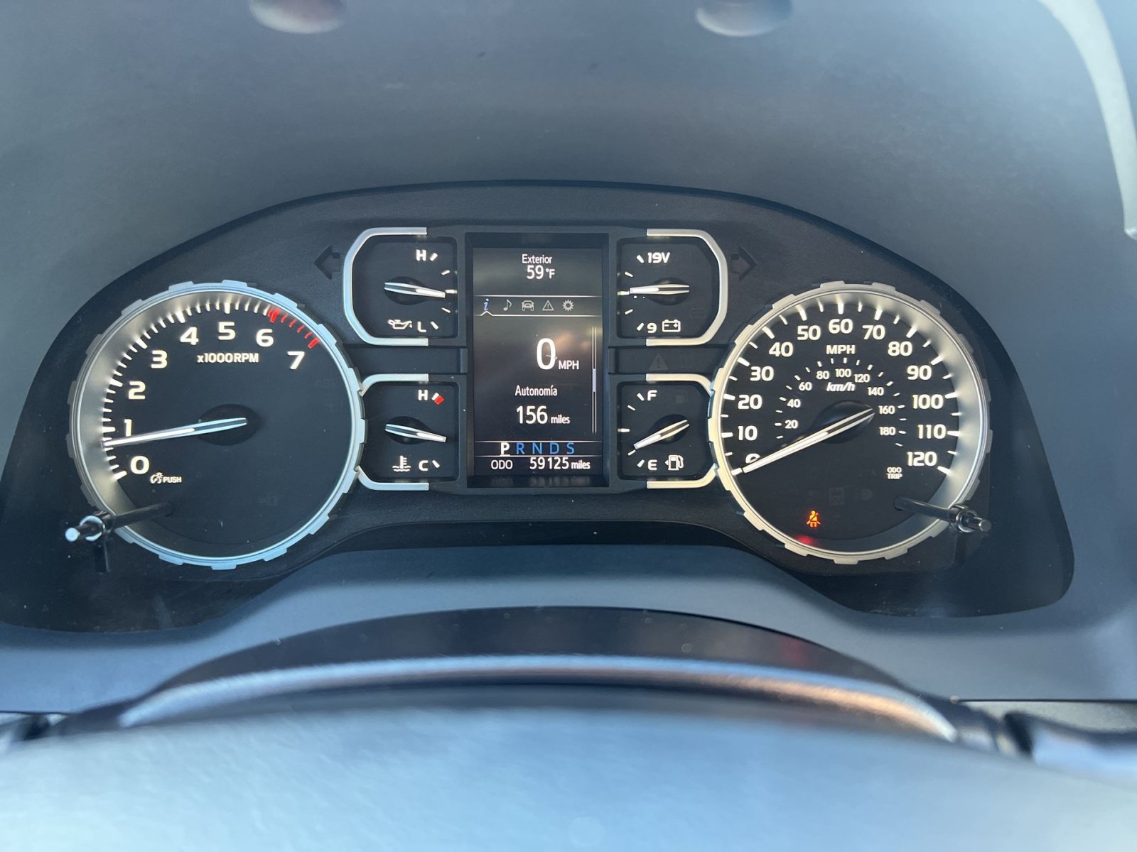 Used 2020 Toyota Tundra SR5 w/ SR5 Upgrade Package RWD image 17