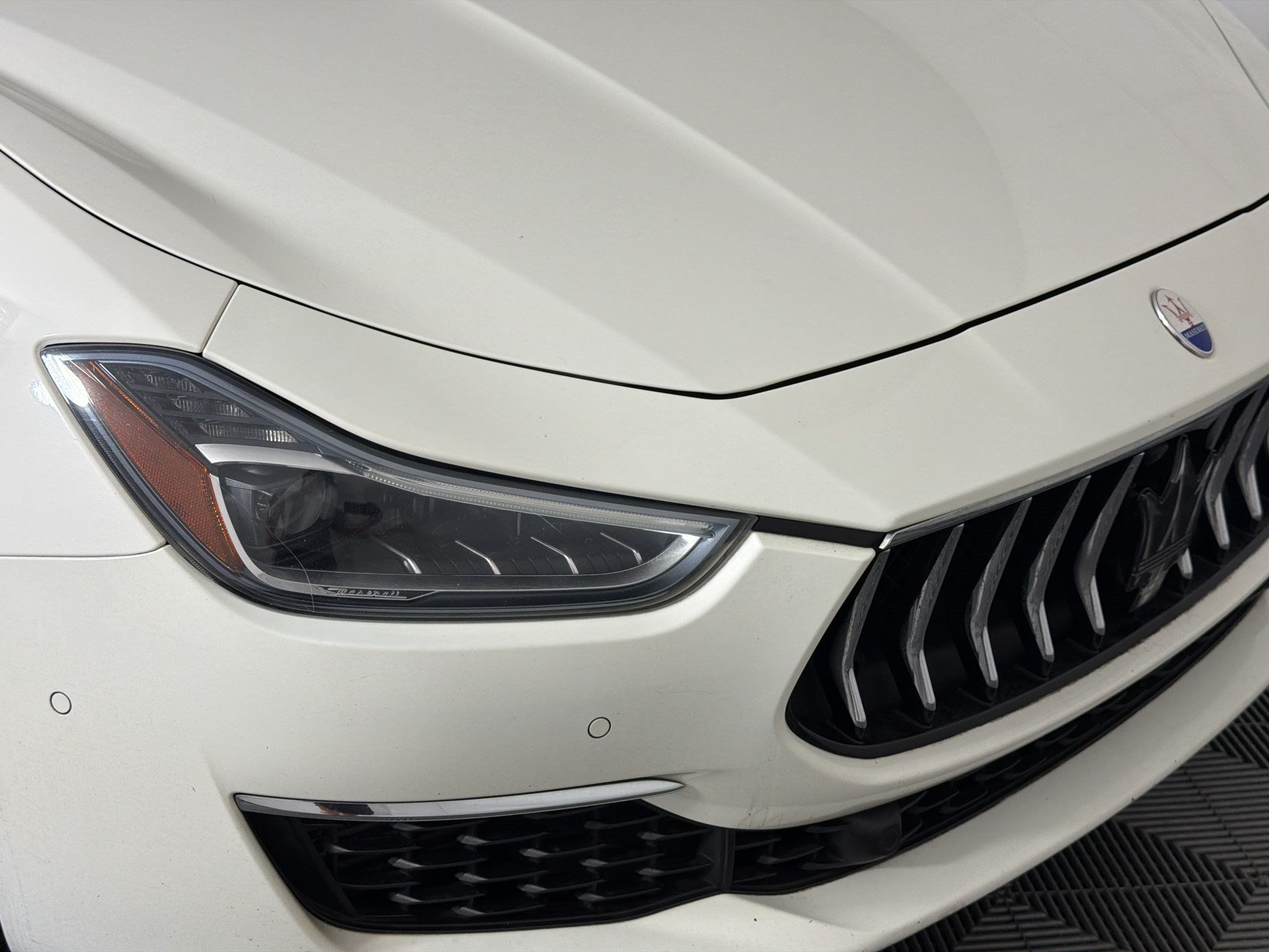 Used 2020 Maserati Ghibli S GranLusso AWD/4WD image 11
