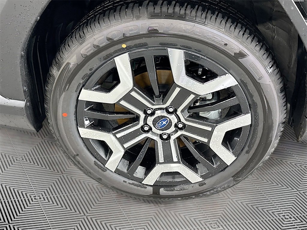 New 2026 Subaru Outback Touring XT image 32