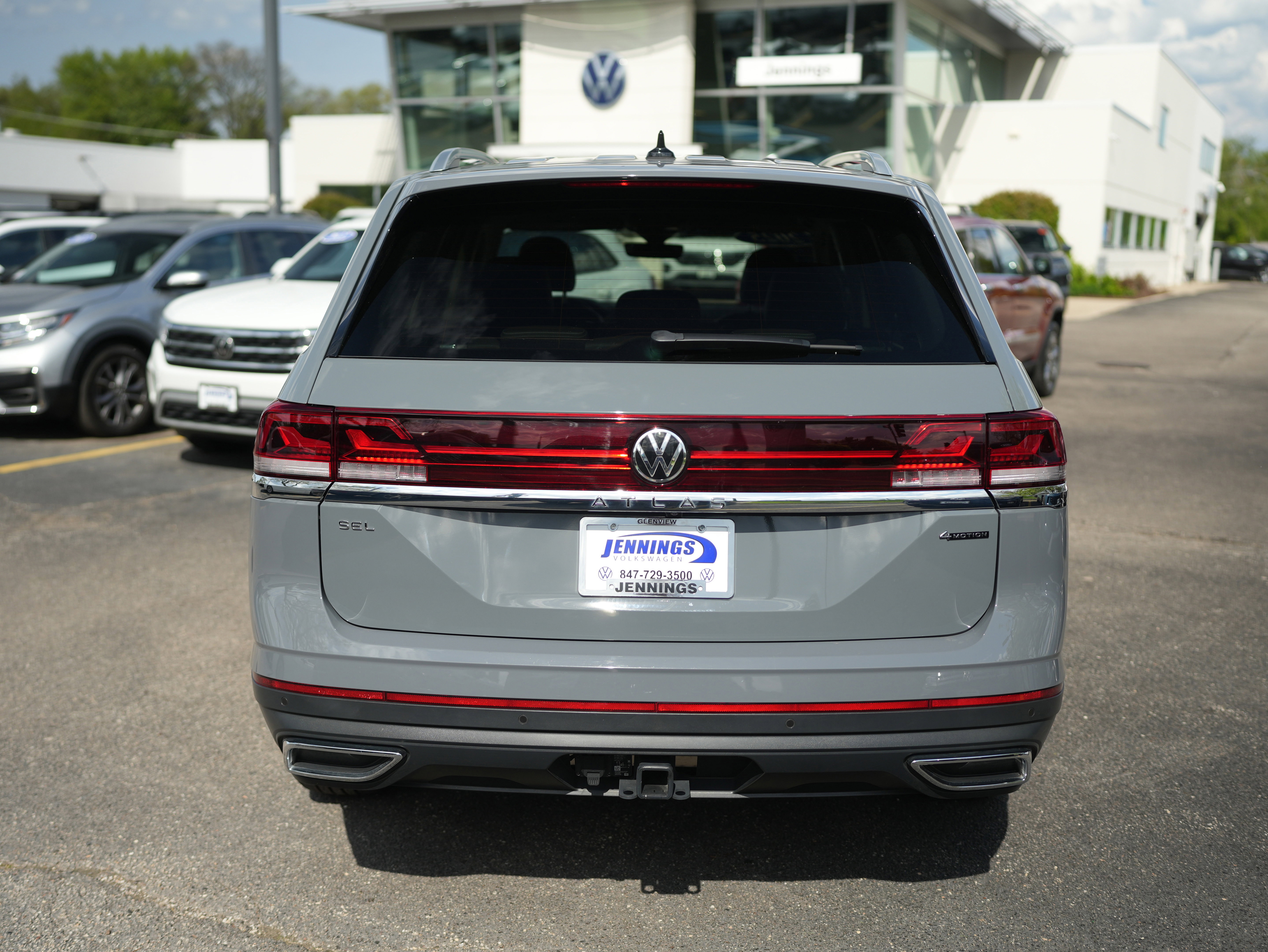 Certified 2025 Volkswagen Atlas SEL AWD/4WD image 6