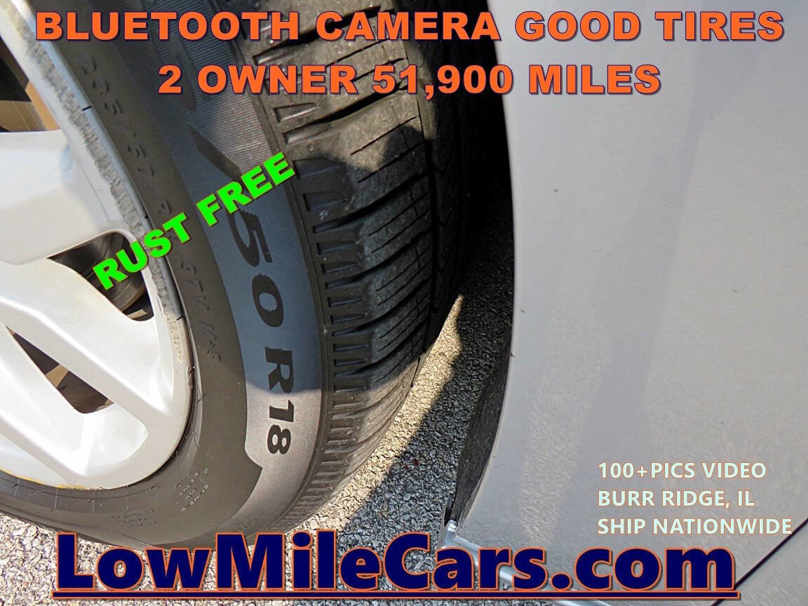 Used 2017 Chevrolet Impala LT w/ Convenience Package image 12