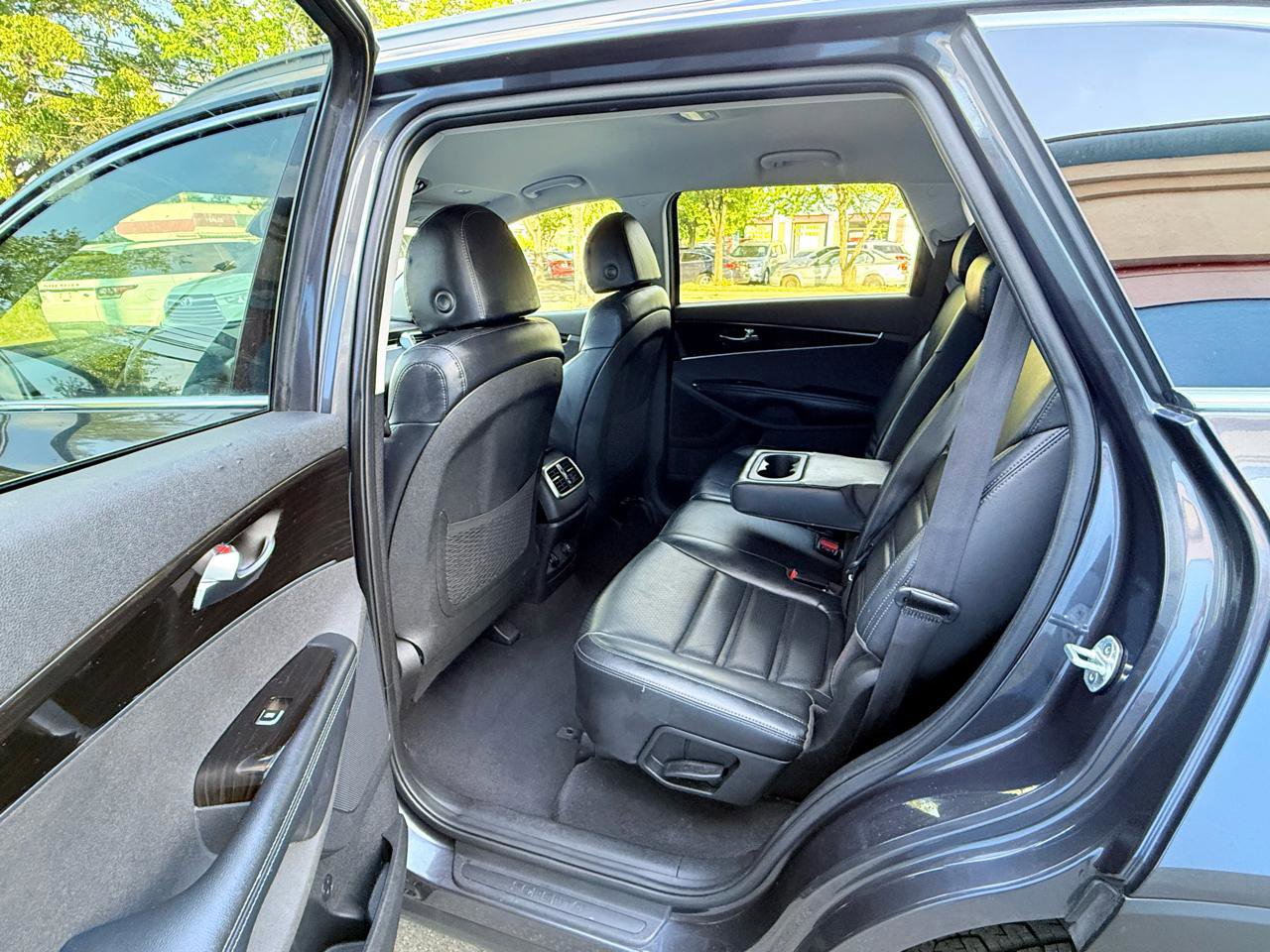 Used 2019 Kia Sorento EX AWD/4WD image 15