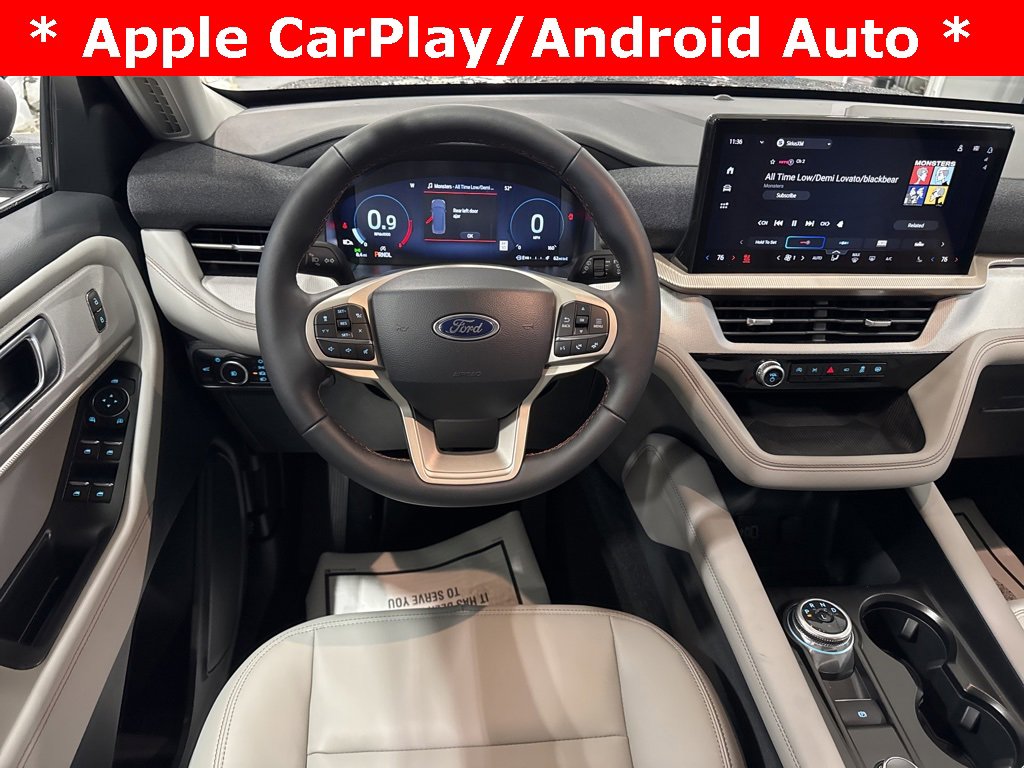 New 2026 Ford Explorer Active image 2