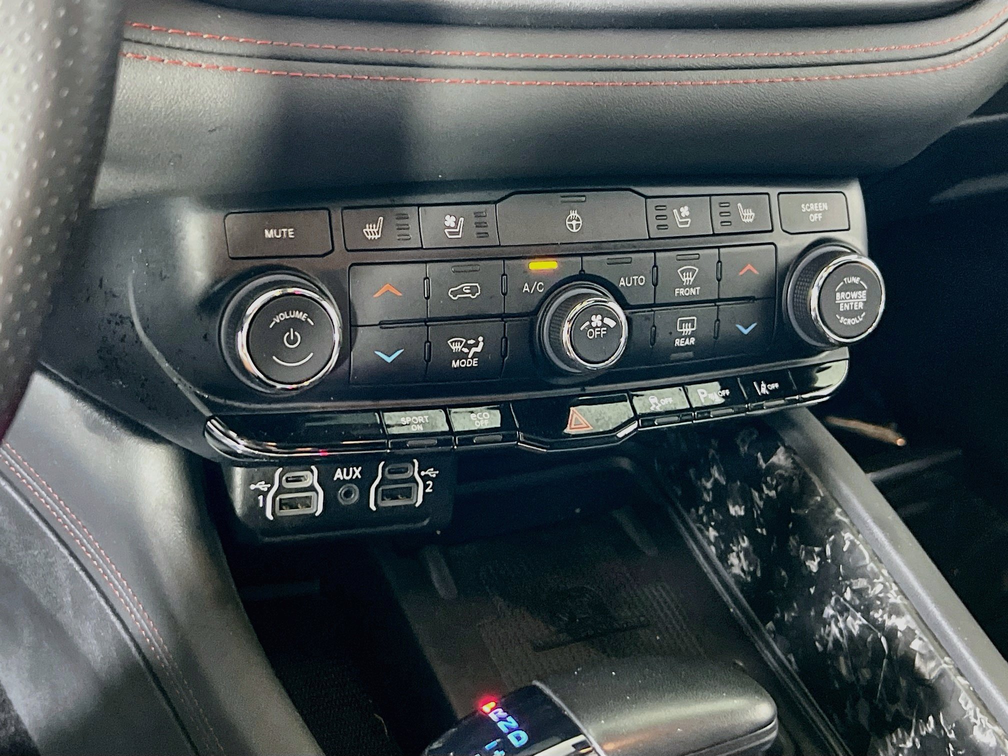Used 2023 Dodge Durango R/T AWD/4WD image 16
