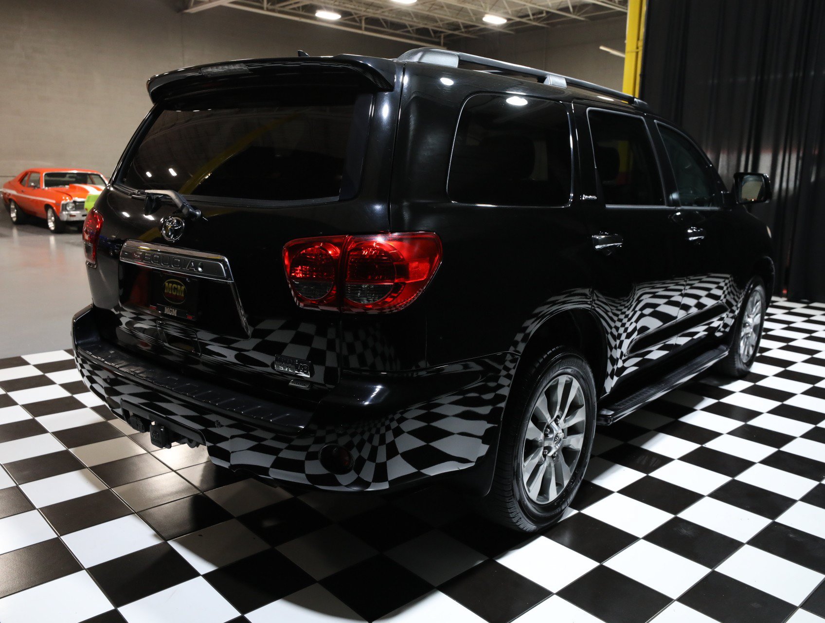 Used 2016 Toyota Sequoia Limited AWD/4WD image 18