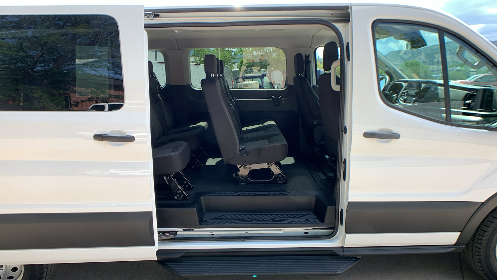Used 2024 Ford Transit 350 XL AWD/4WD image 19