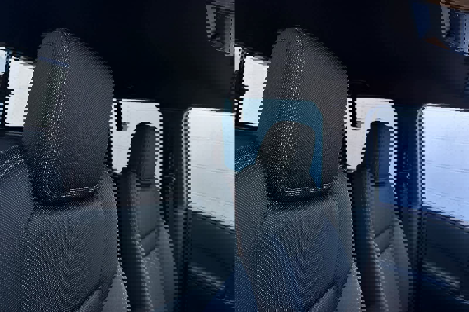 New 2026 Nissan Frontier SV image 17