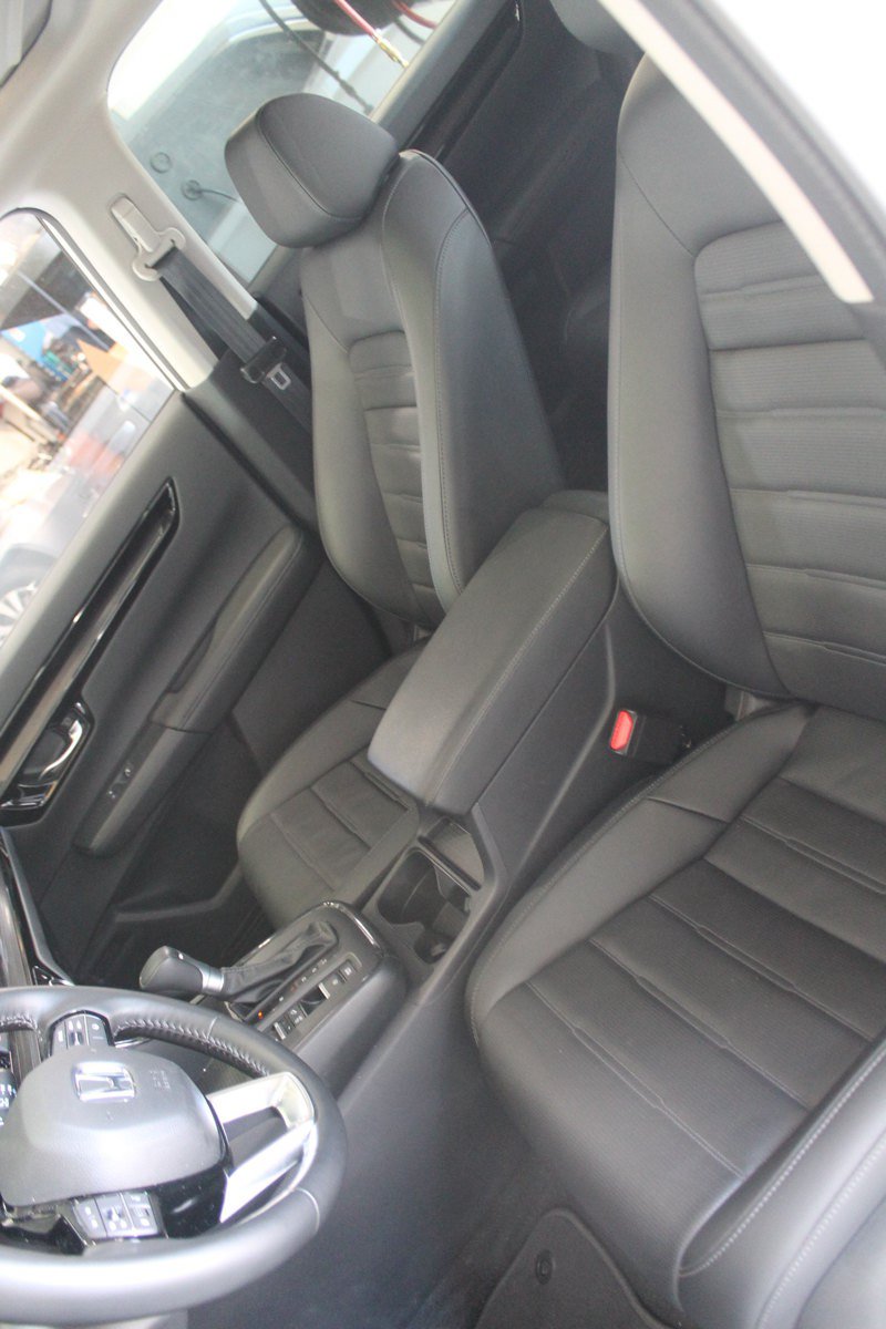 Used 2025 Honda CR-V EX-L image 15