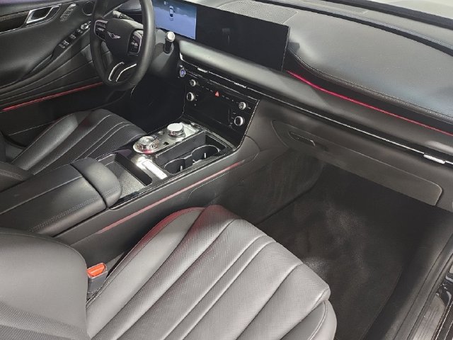 Used 2025 Genesis G80 2.5T AWD/4WD image 24