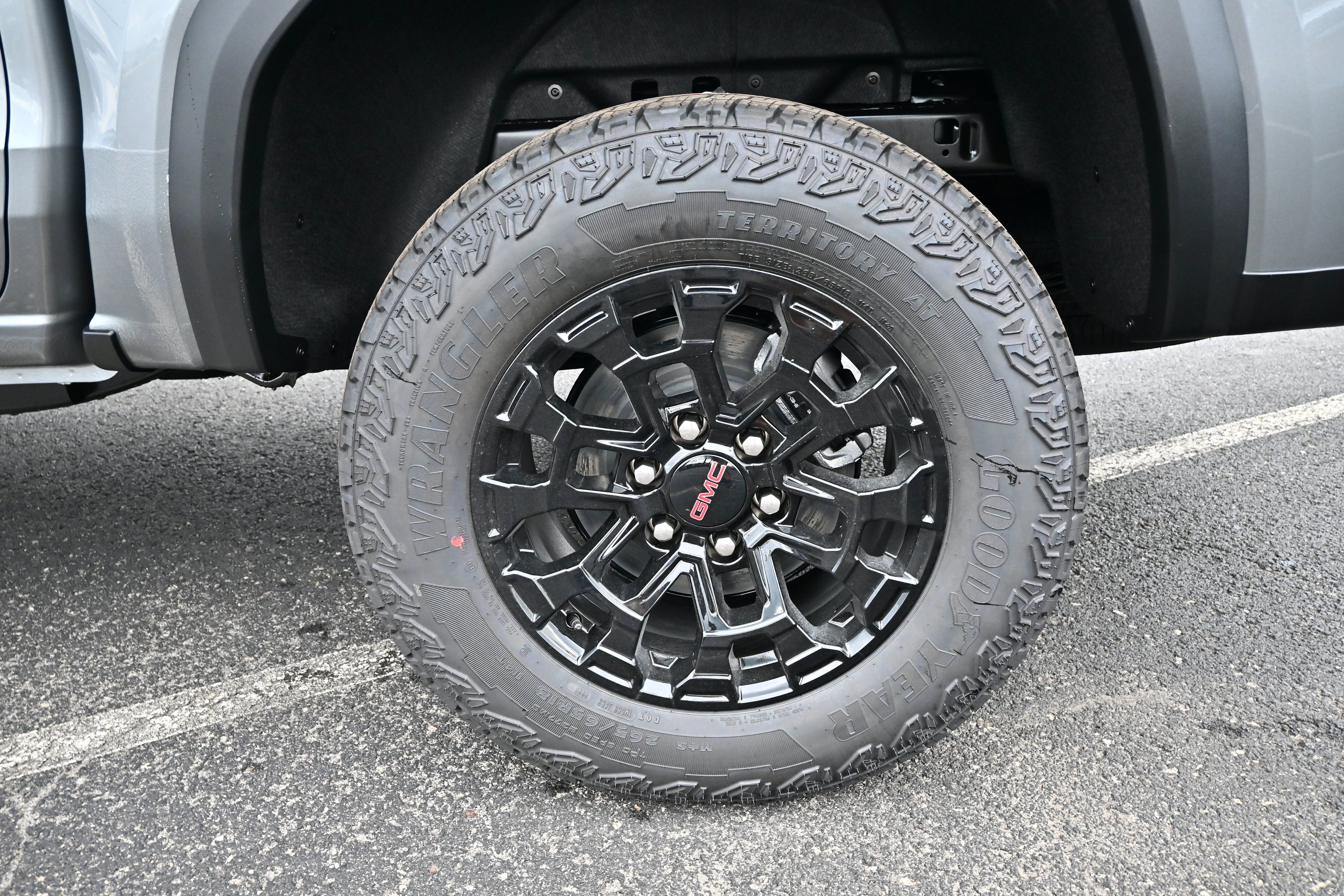 New 2026 GMC Canyon Elevation w/ Convenience Package AWD/4WD image 12