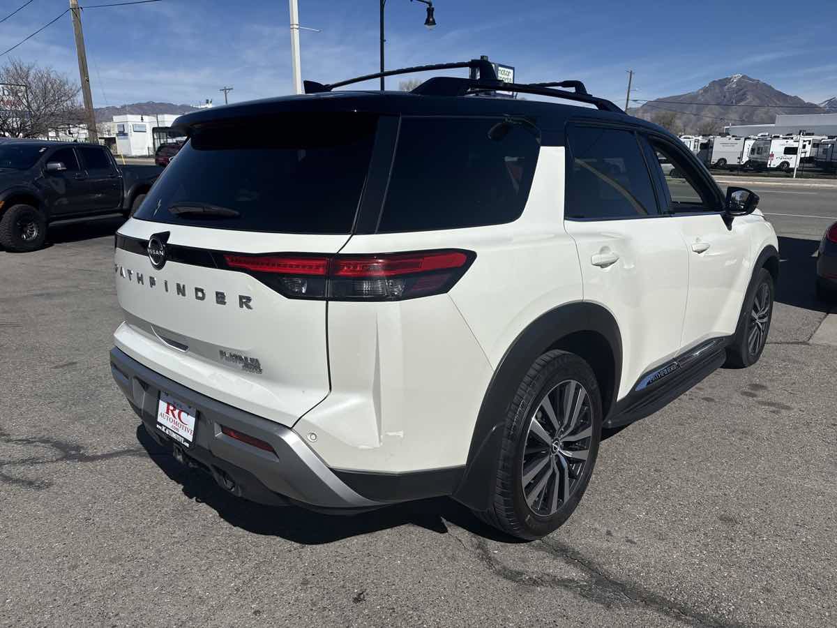 Used 2022 Nissan Pathfinder Platinum w/ Lighting Package (N93) AWD/4WD image 6