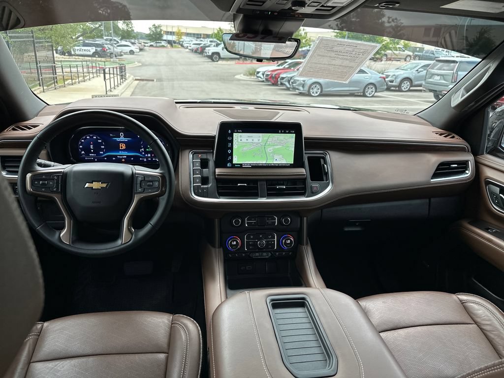 Used 2023 Chevrolet Tahoe High Country AWD/4WD image 28