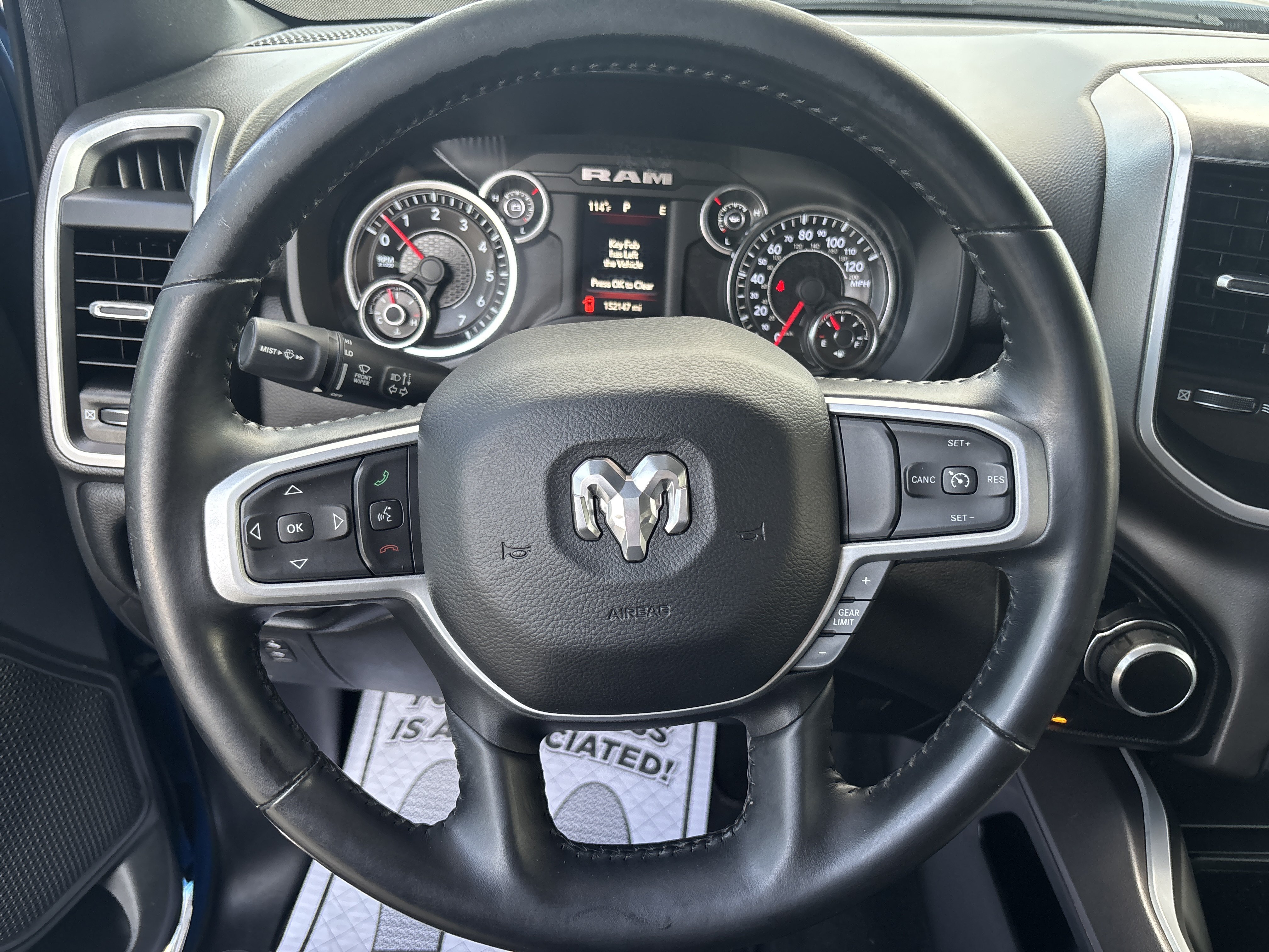 Used 2020 RAM 1500 Big Horn AWD/4WD image 15