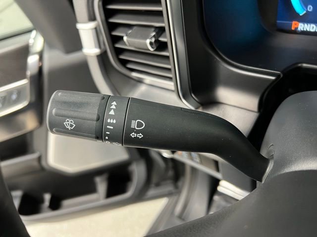 Used 2024 Ford F350 Platinum w/ Tremor Off-Road Package image 32