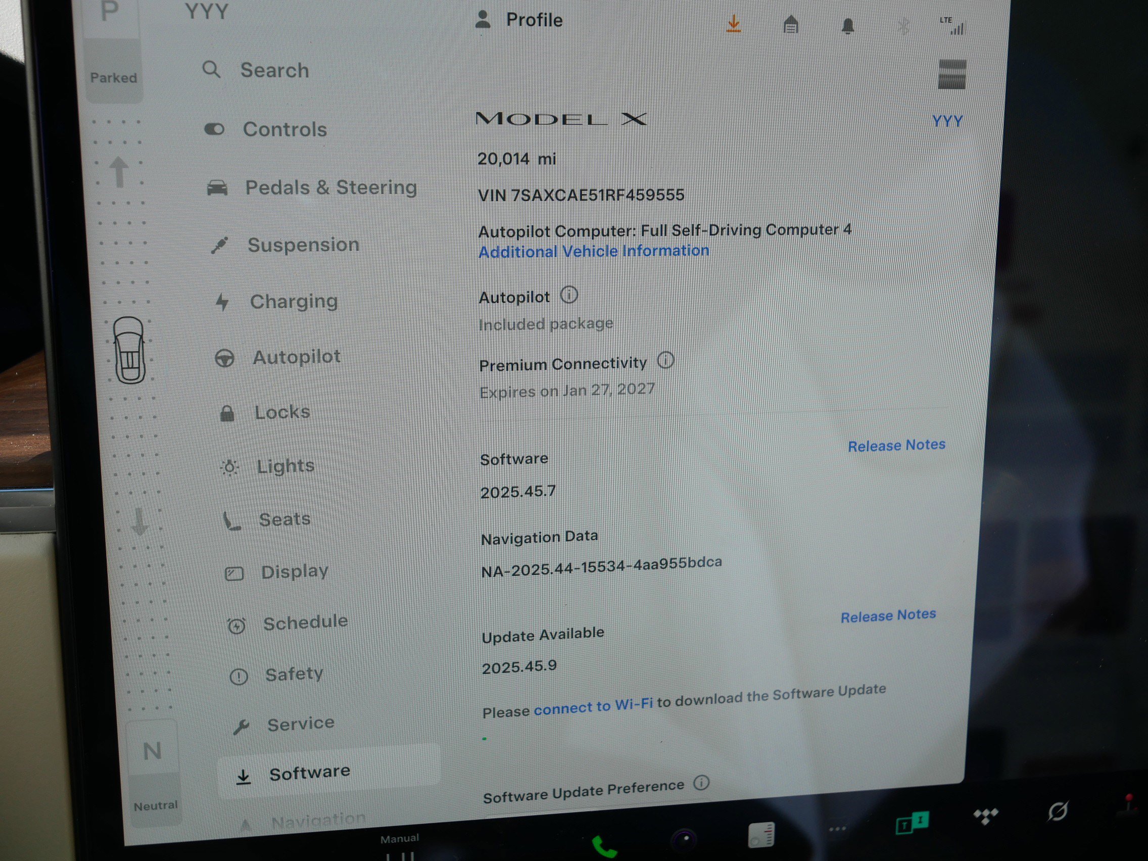 Used 2024 Tesla Model X image 26