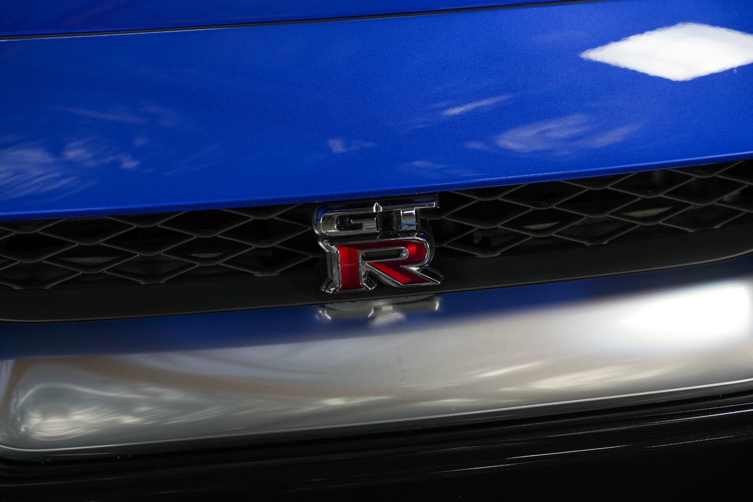 Used 2020 Nissan GT-R Premium AWD/4WD image 13