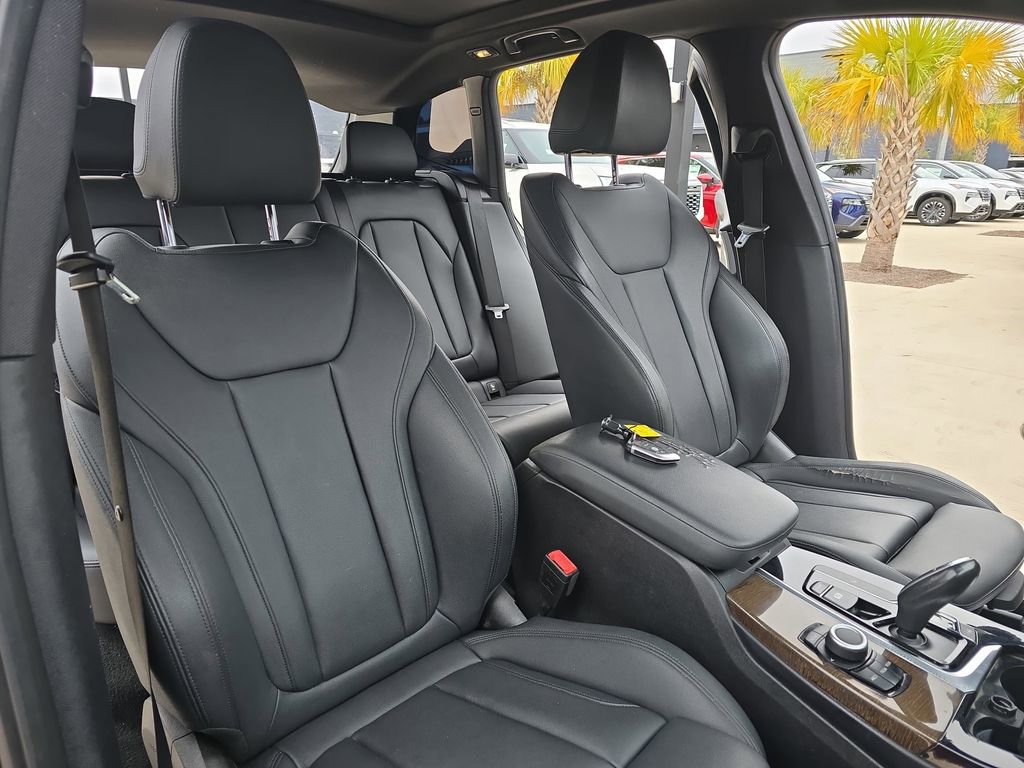 Used 2019 BMW X3 sDrive30i image 13