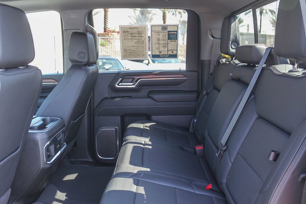 Used 2024 GMC Sierra 2500 Denali w/ Denali Reserve Package image 23