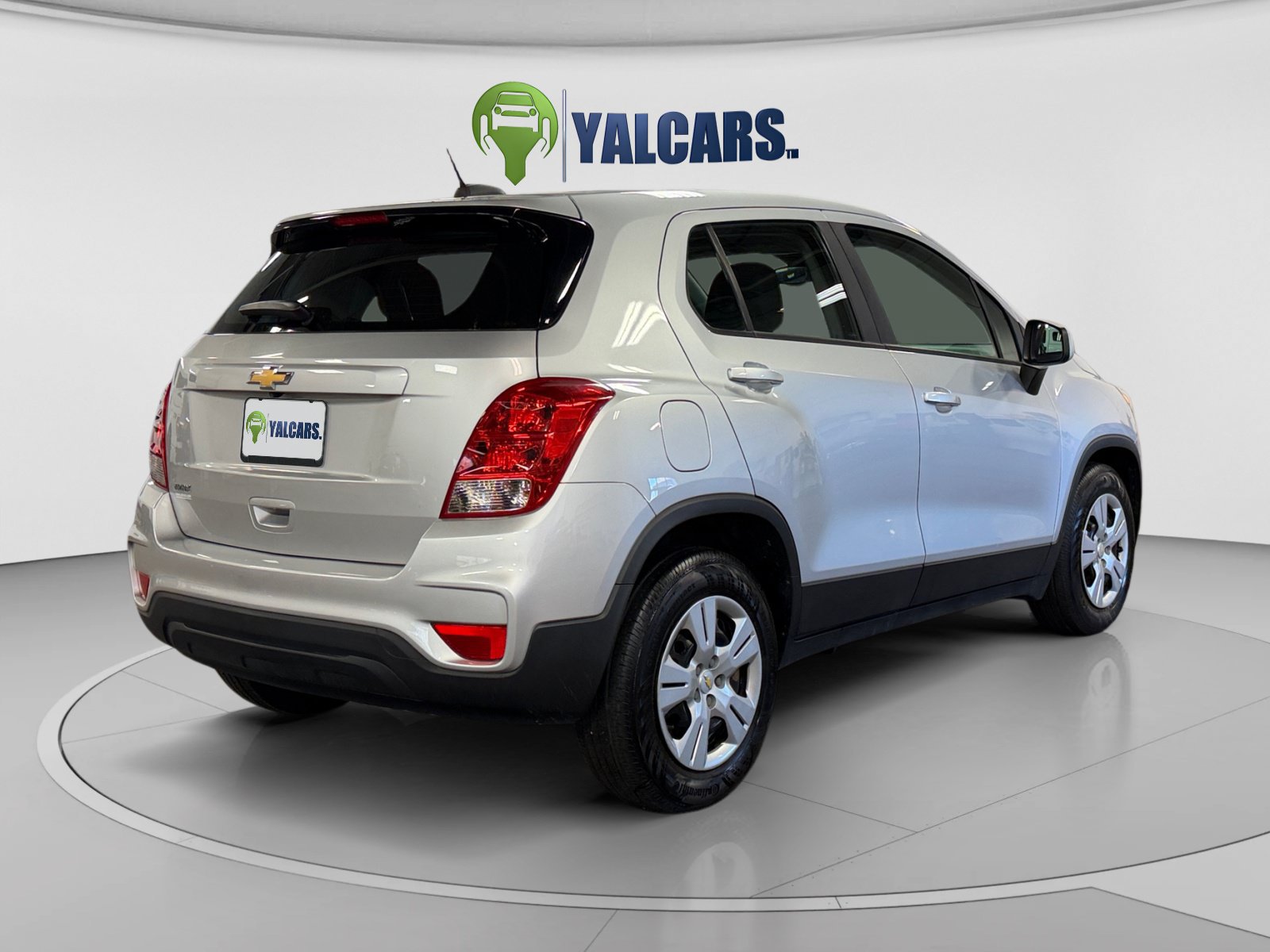Used 2018 Chevrolet Trax LS FWD image 5