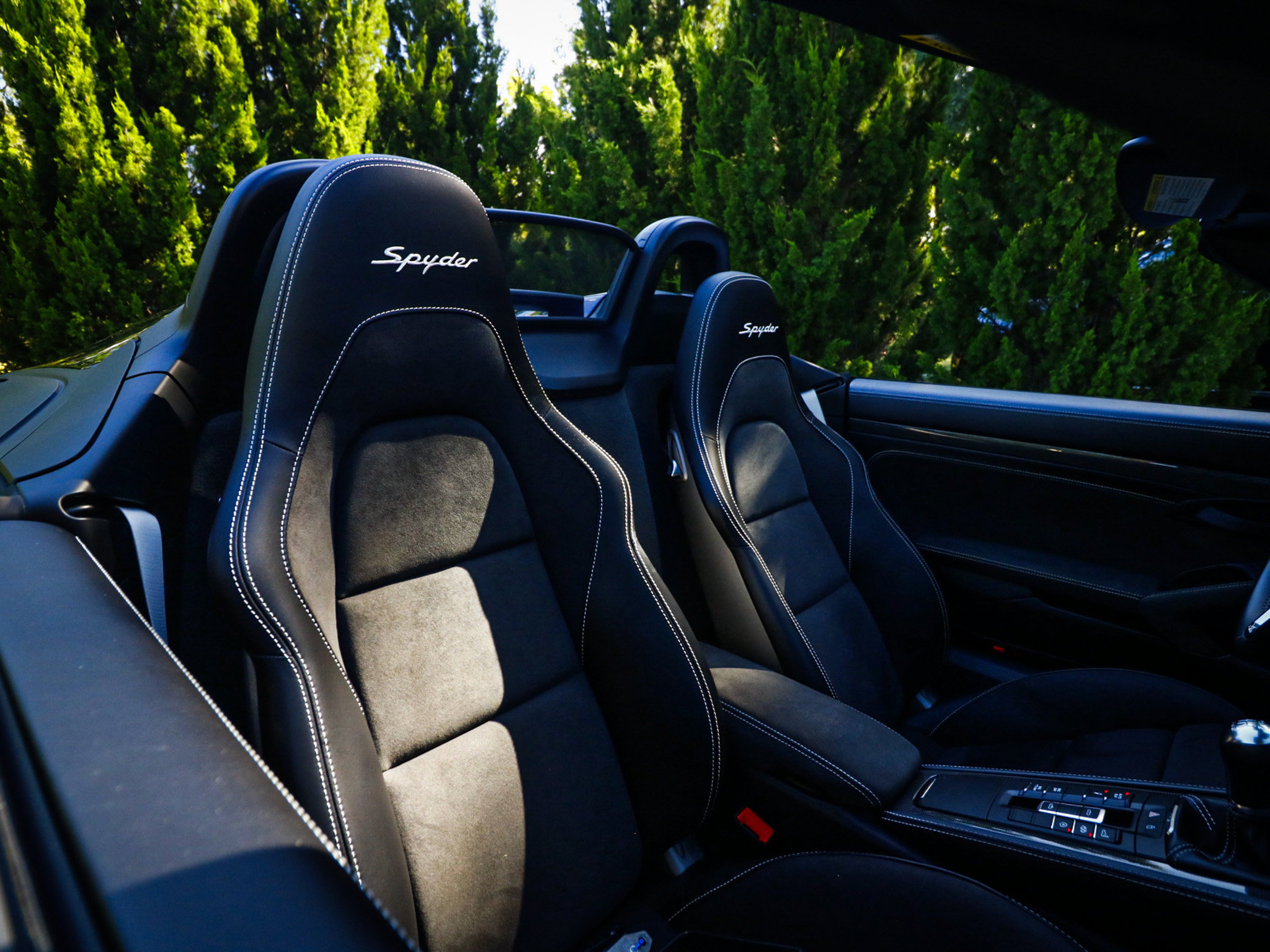 Used 2022 Porsche 718 Boxster Spyder RWD image 32