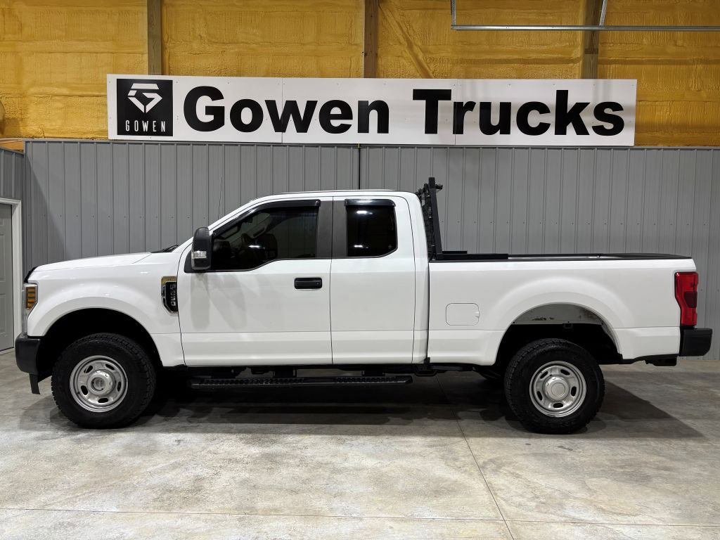 Used 2019 Ford F250 XL w/ Power Equipment Group image 2