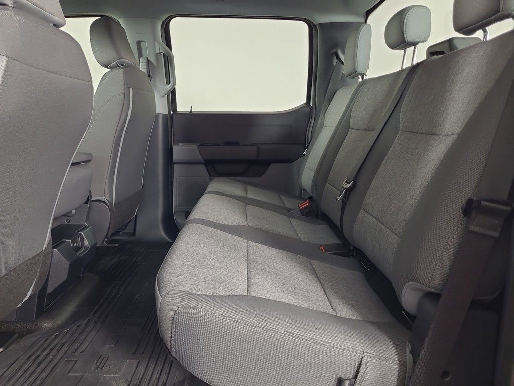 Used 2025 Ford F250 XL w/ FX4 Off-Road Package image 19