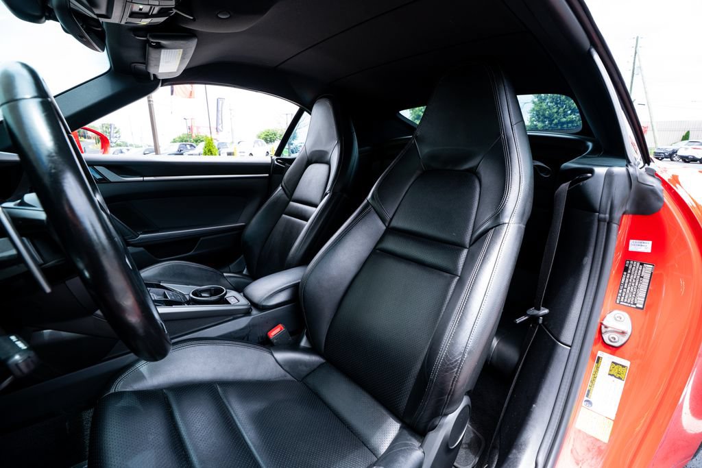 Used 2020 Porsche 911 Carrera RWD image 34
