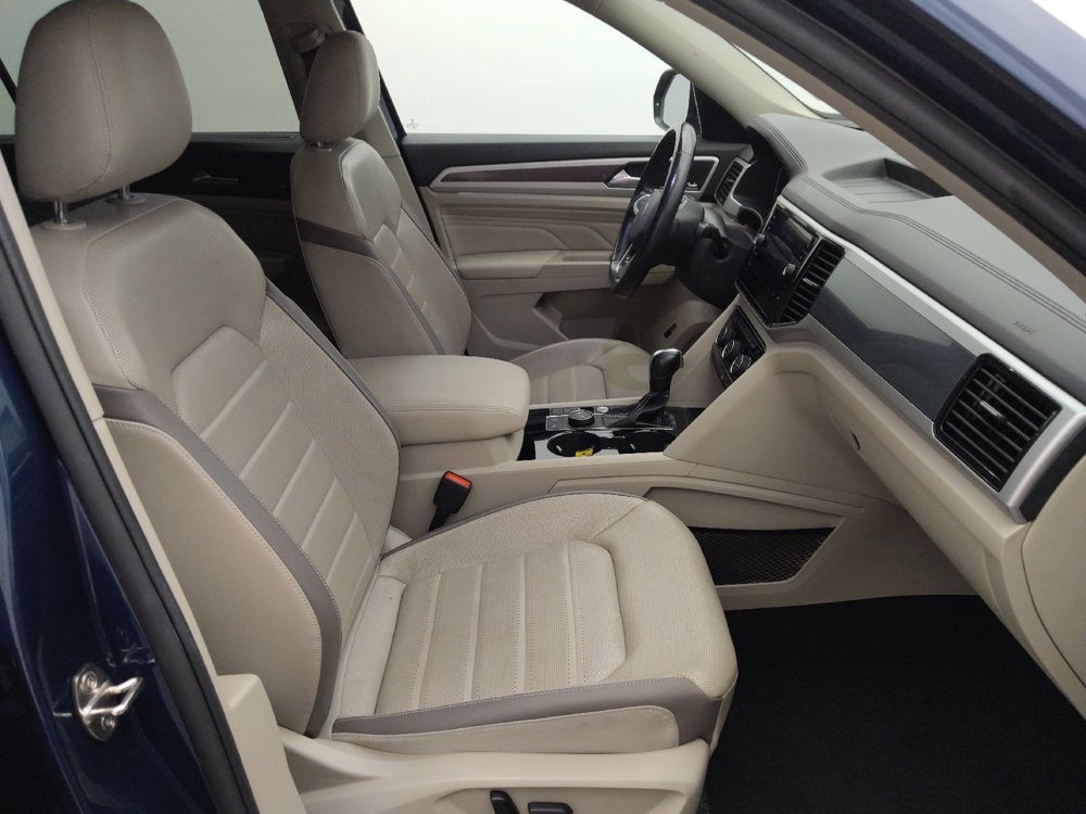 Used 2021 Volkswagen Atlas SEL Premium image 21
