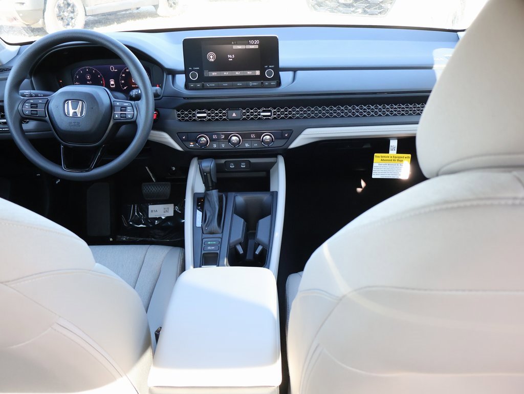 New 2025 Honda Accord SE image 13