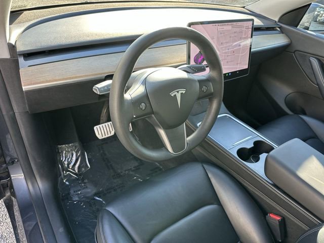 Used 2022 Tesla Model Y Performance image 9