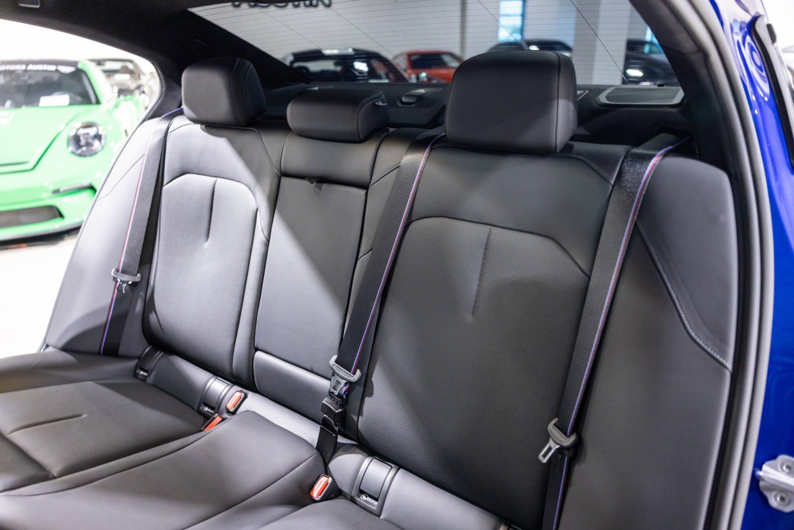 Used 2025 BMW M5 w/ Executive Package AWD/4WD image 36