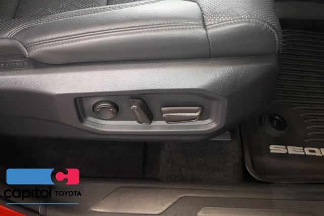 Certified 2025 Toyota Sequoia Limited w/ Tow Technology Package AWD/4WD image 30