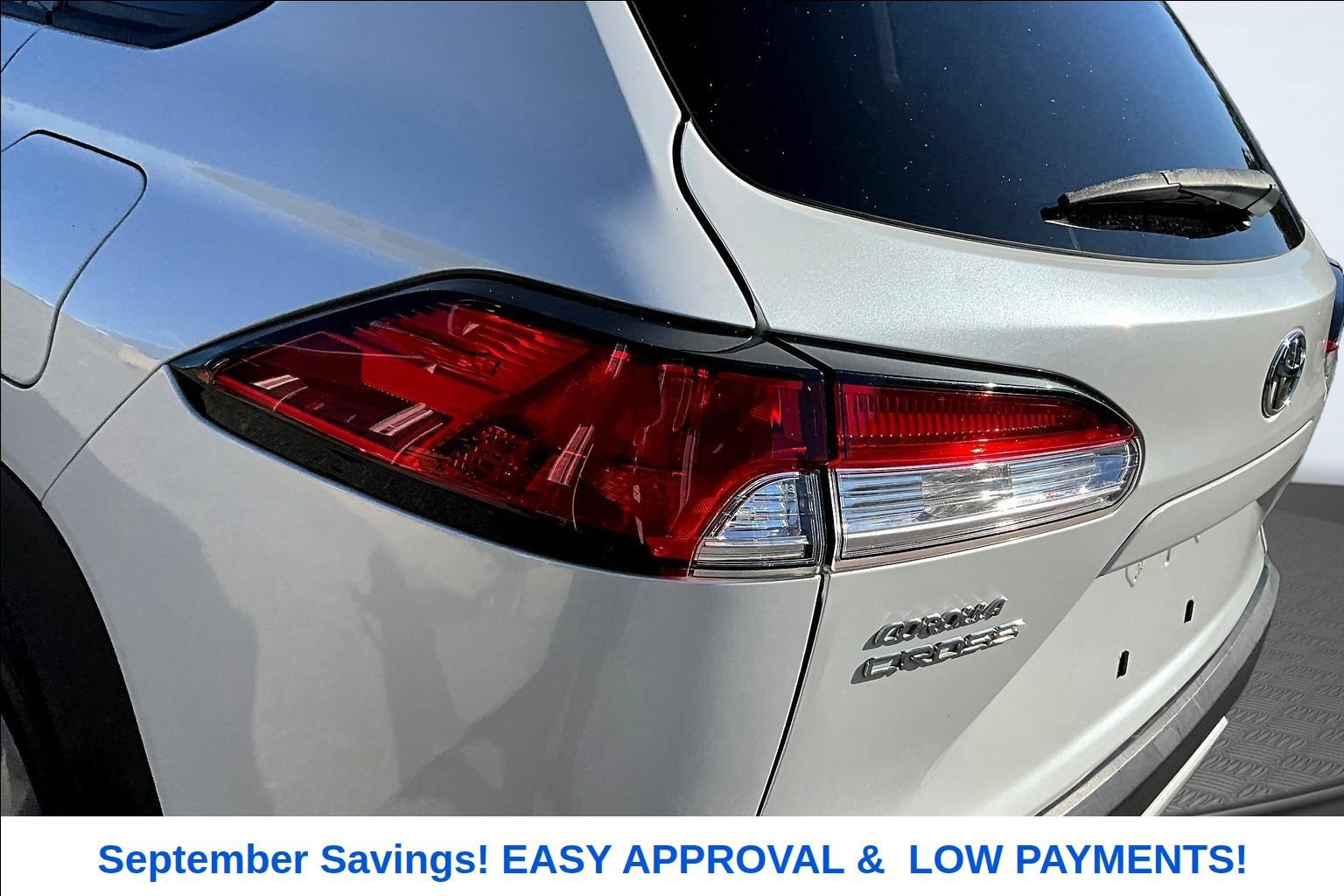 Used 2023 Toyota Corolla Cross LE AWD/4WD image 20