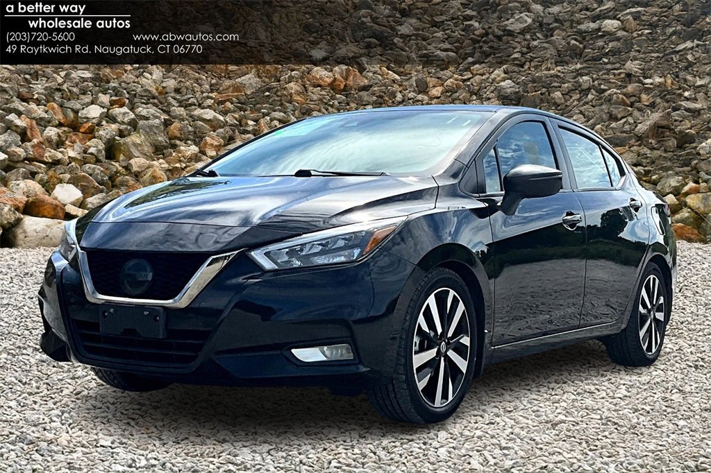 Used 2021 Nissan Versa SR image 1