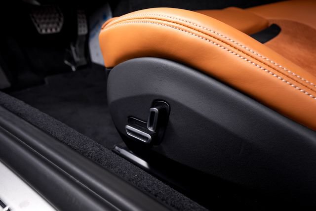 Certified 2026 Ferrari Roma Spider RWD image 24