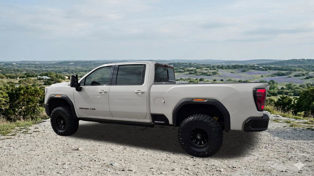 Used 2026 GMC Sierra 2500 AT4X w/ LPO, Black Badging Package image 7