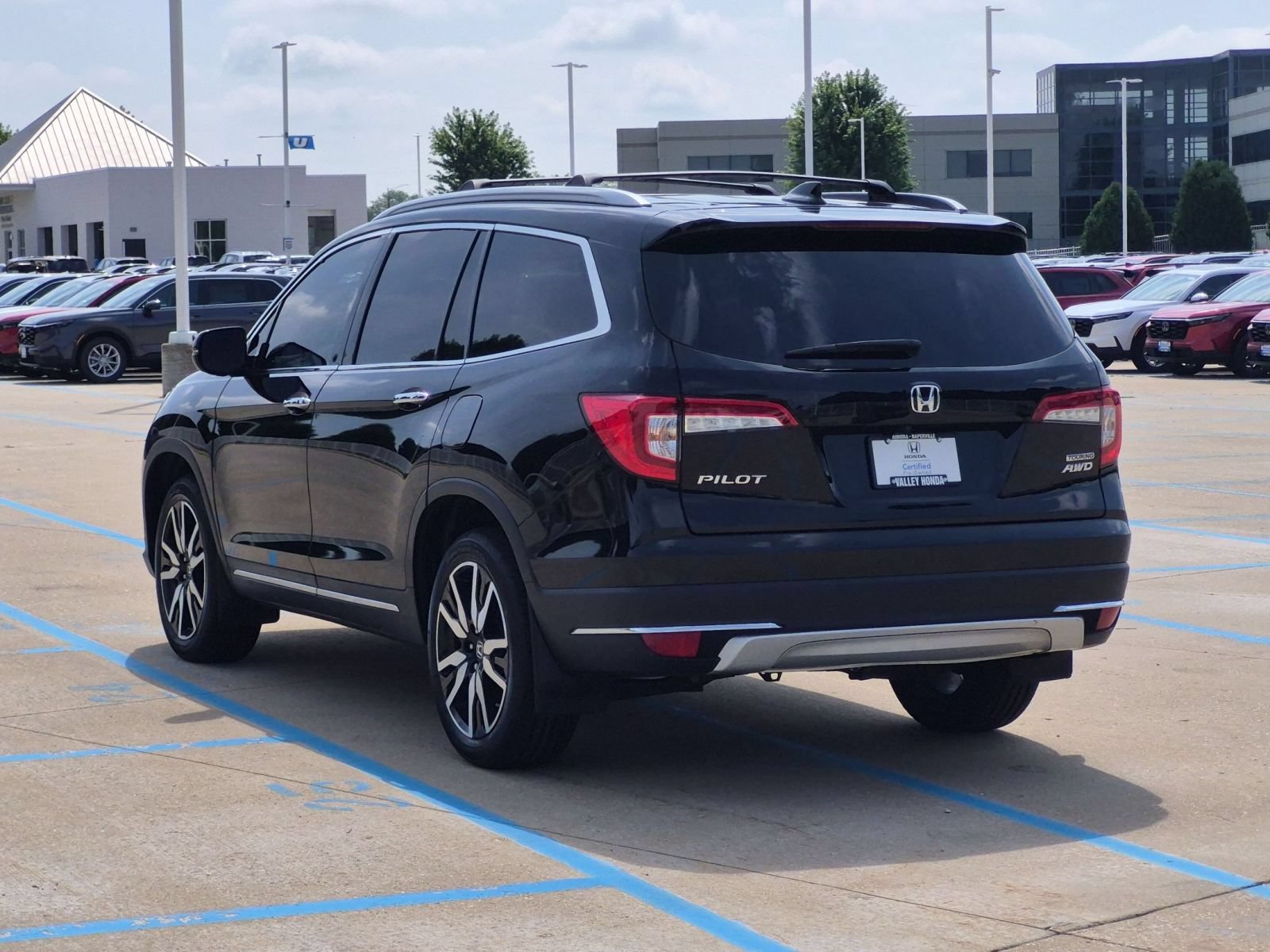 Certified 2022 Honda Pilot Touring image 8