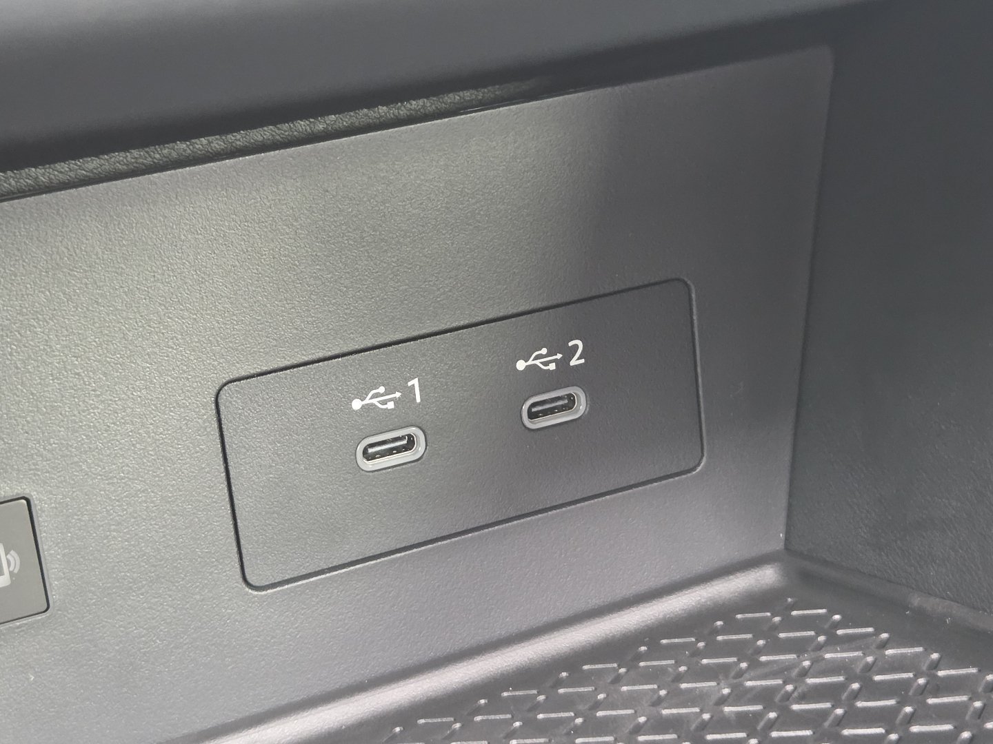 New 2026 Nissan Pathfinder Platinum AWD/4WD image 37