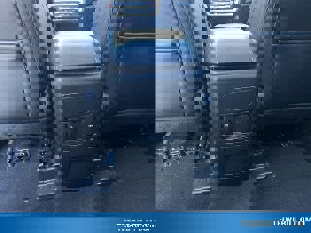 Certified 2024 Ford Explorer XLT w/ Equipment Group 202A image 15