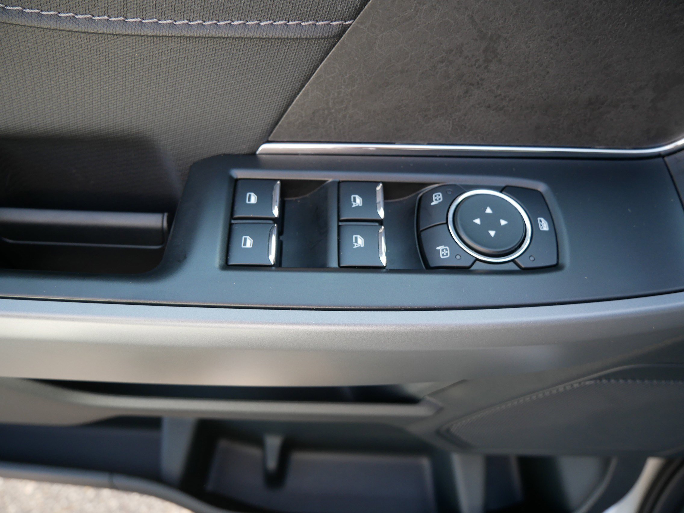 New 2025 Ford F150 XLT w/ Equipment Group 302A MID image 20