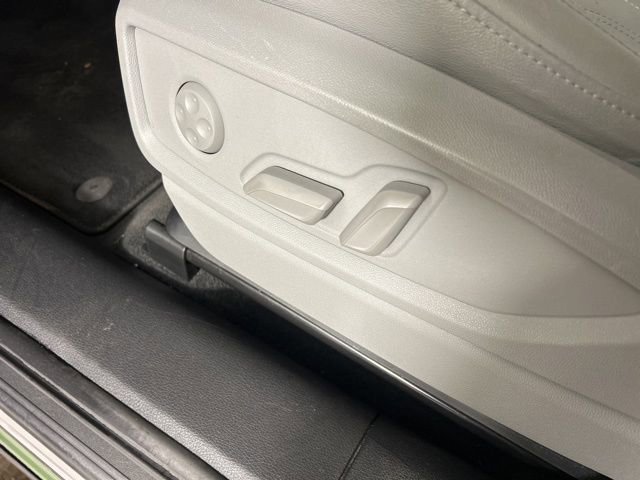 Used 2022 Audi Q5 2.0T Premium w/ Convenience Package image 23