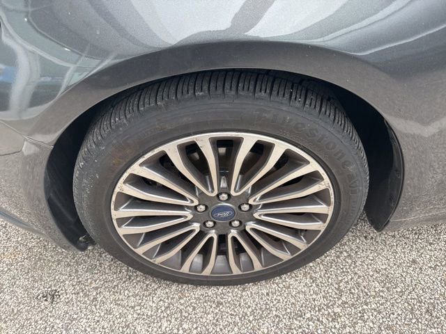 Used 2018 Ford Fusion Titanium AWD/4WD image 6