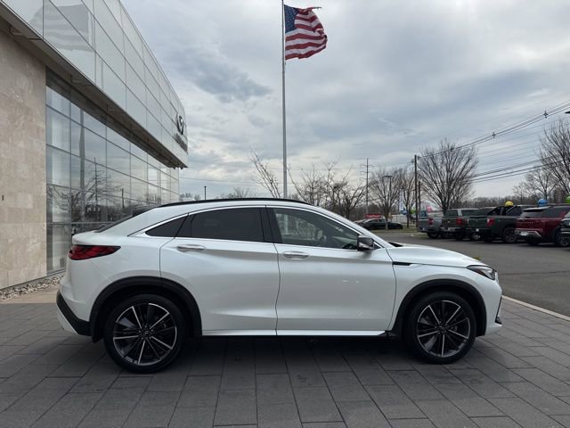 Certified 2025 INFINITI QX55 Luxe w/ Cargo Package image 9